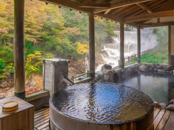 旅館の露天風呂